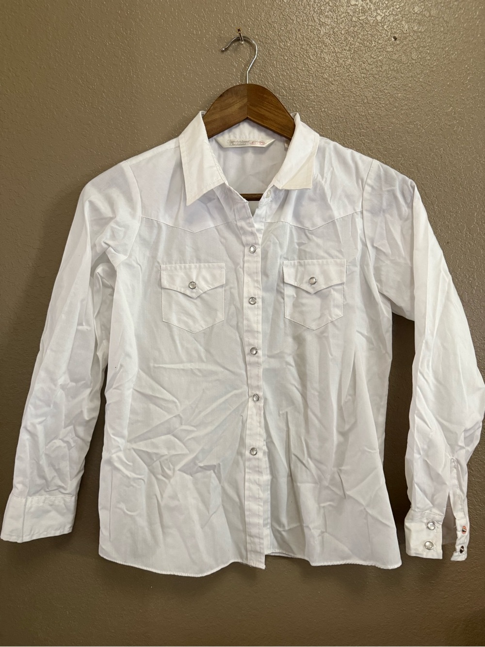Girls' White Button-Front Western Shirt with Chest Pockets